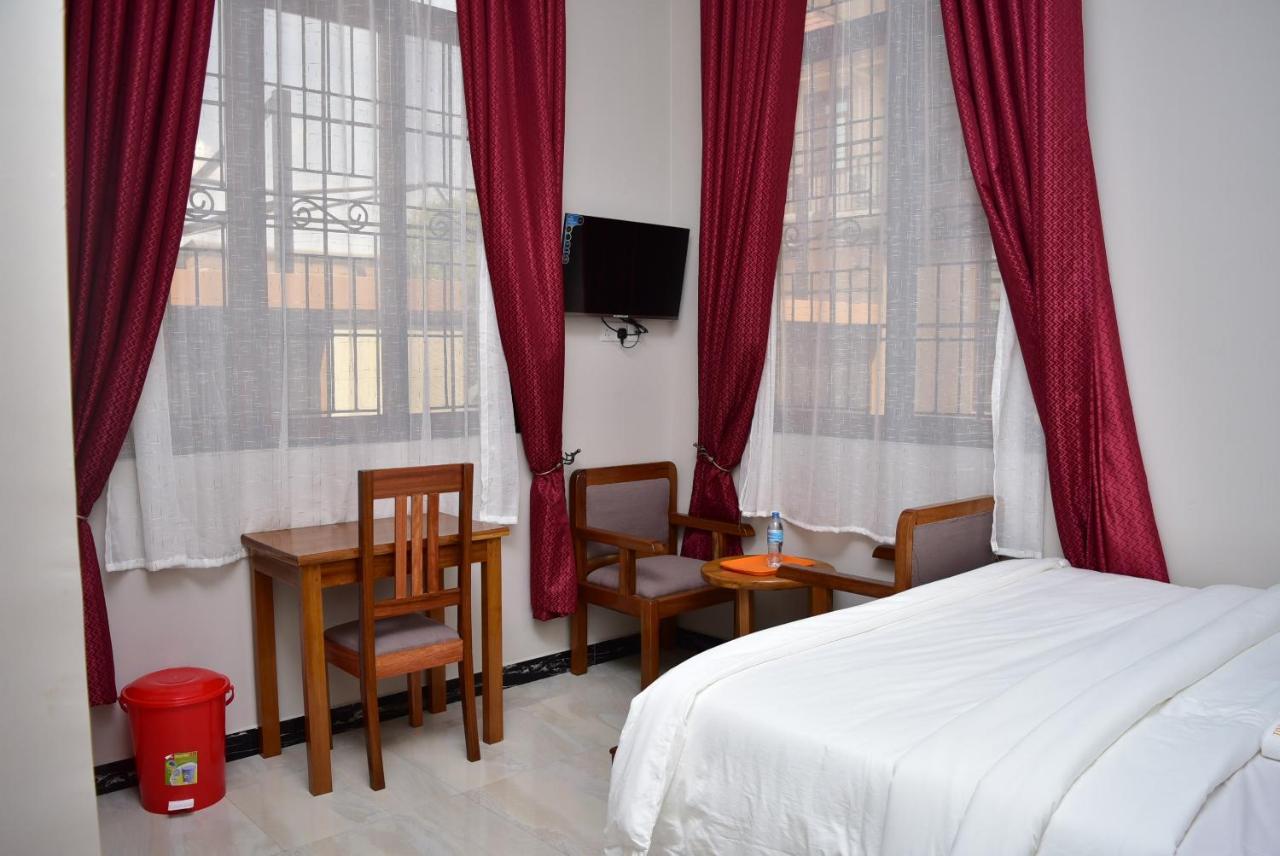 Hancol Hotel Dodoma Bagian luar foto